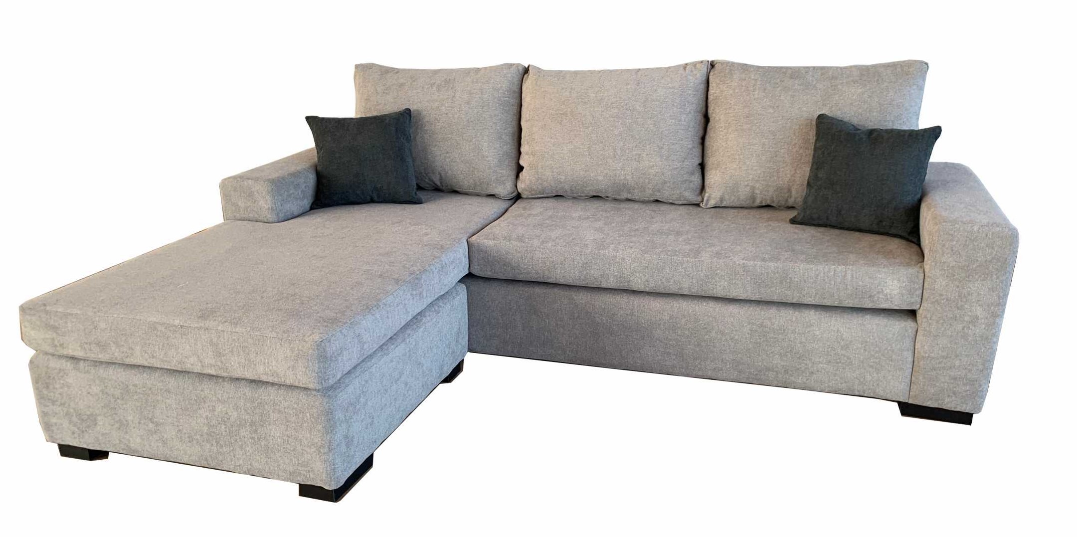 living max amoblamientos